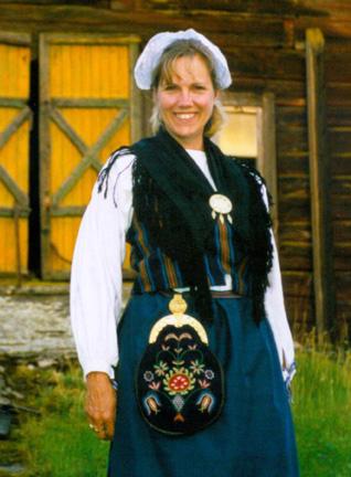 Diana in Swedish costume
